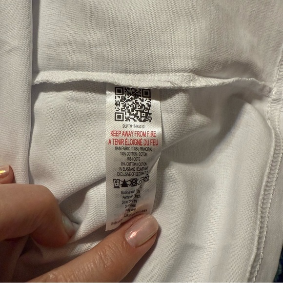 Supply & Demand White Skull Graphic Tee Size S - Picture 4 of 5